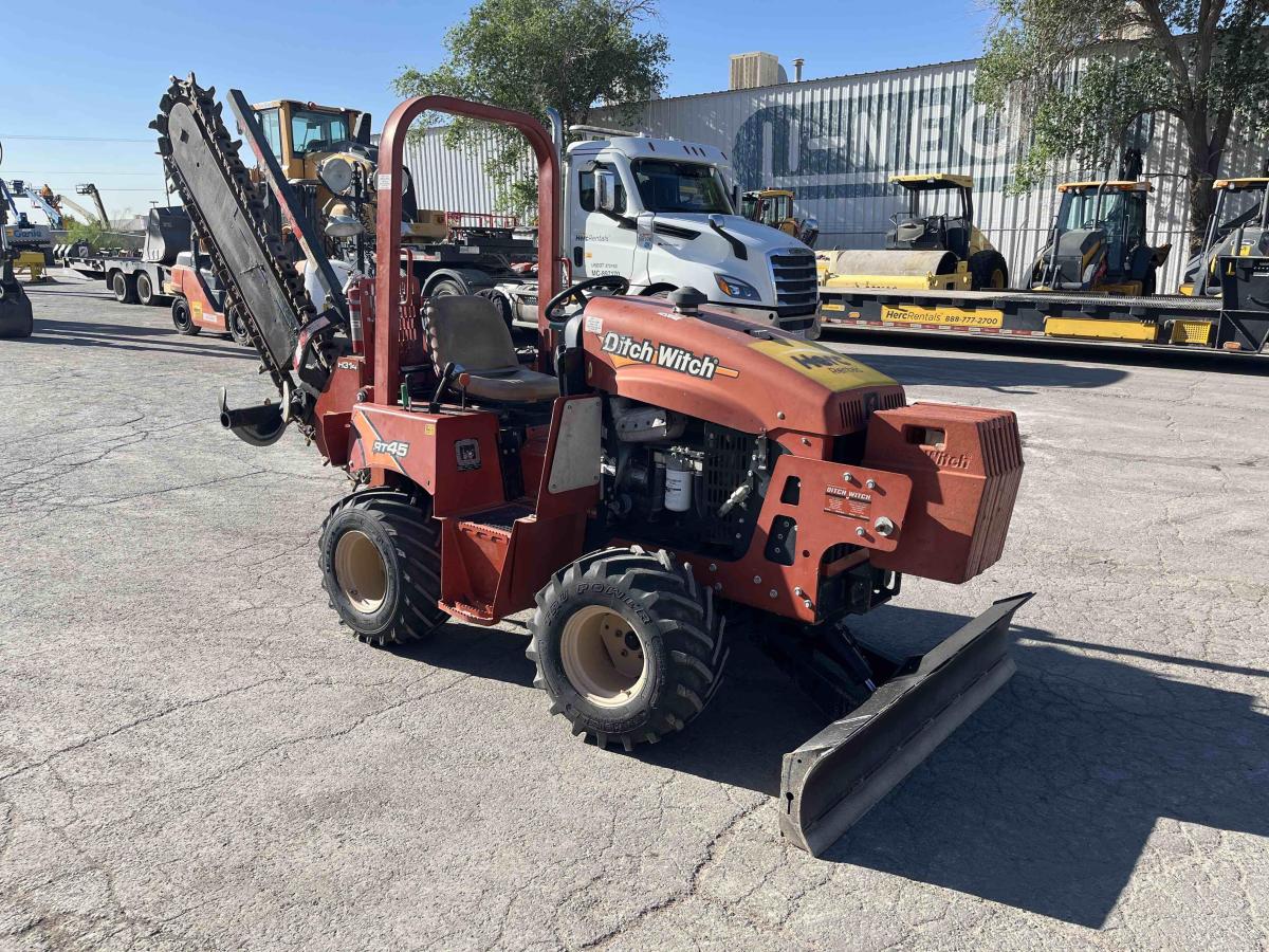 2018 Ditch Witch RT45