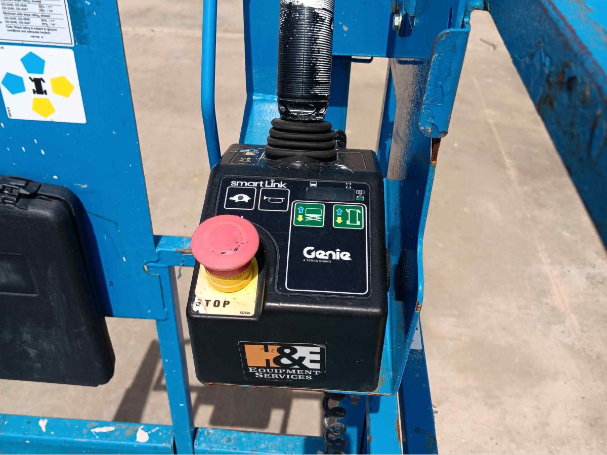 2016 Genie GS-4047-15