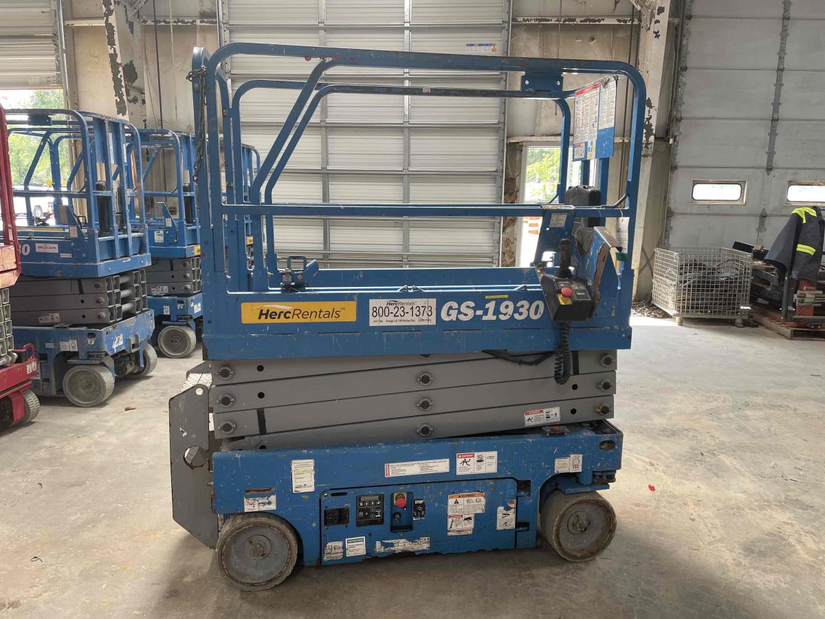 2018 Genie GS-1930-2