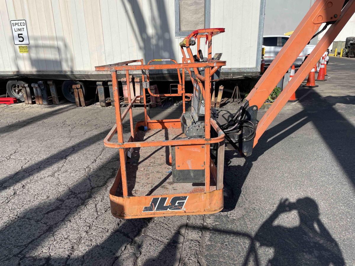 2017 JLG 1350SJP-6
