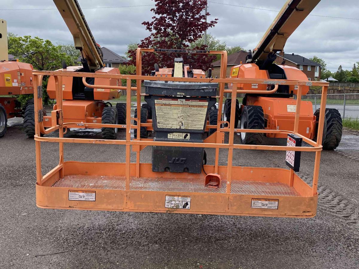 2016 JLG 660SJ-4