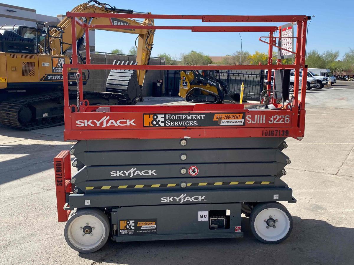 2016 Skyjack SJ3226