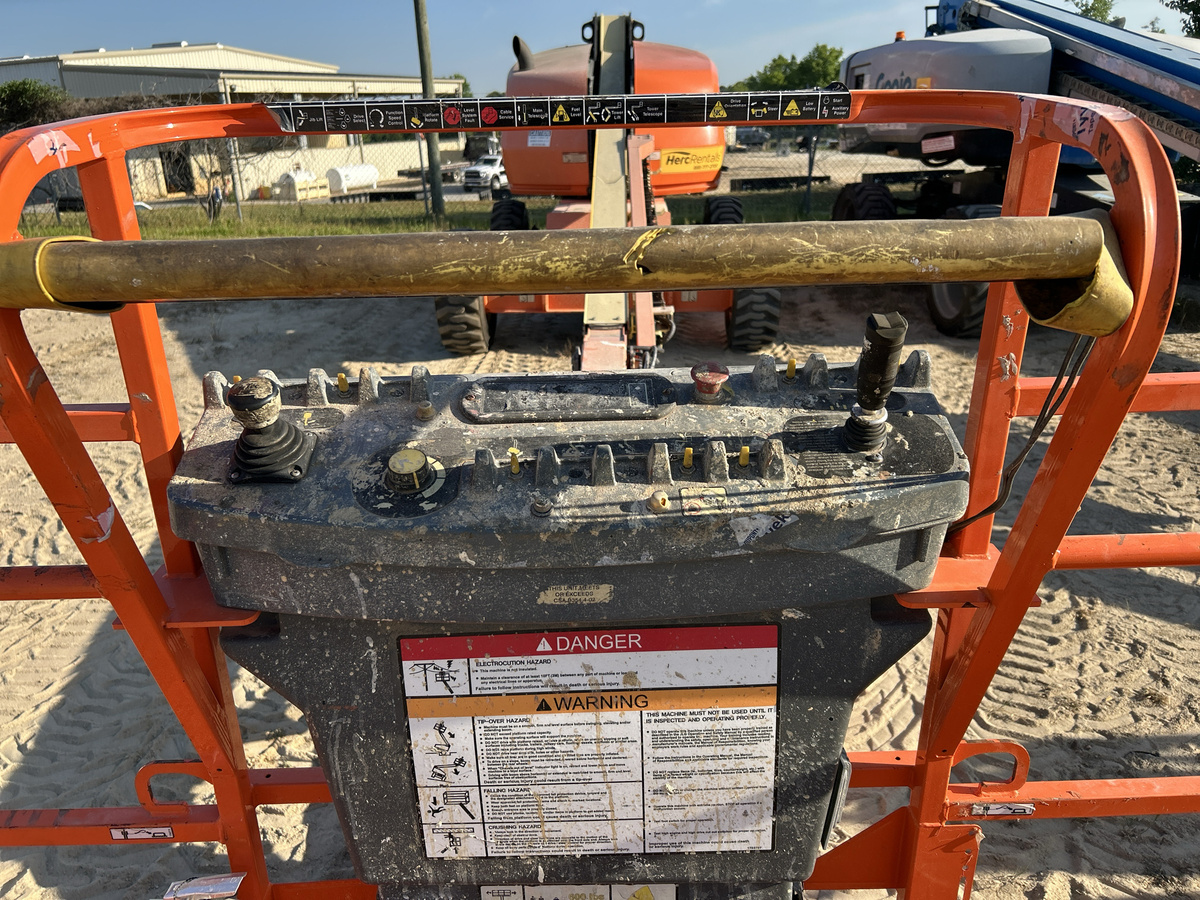 2018 JLG 460SJ-10