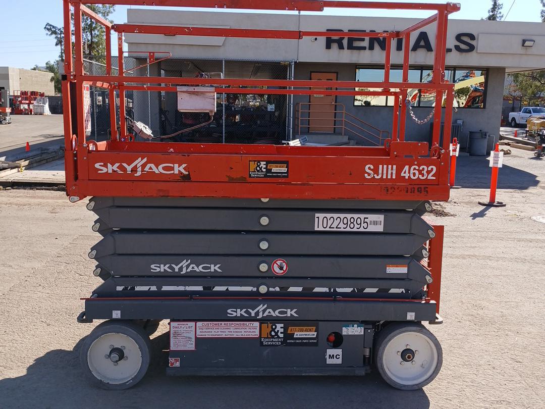 2017 Skyjack SJ4632