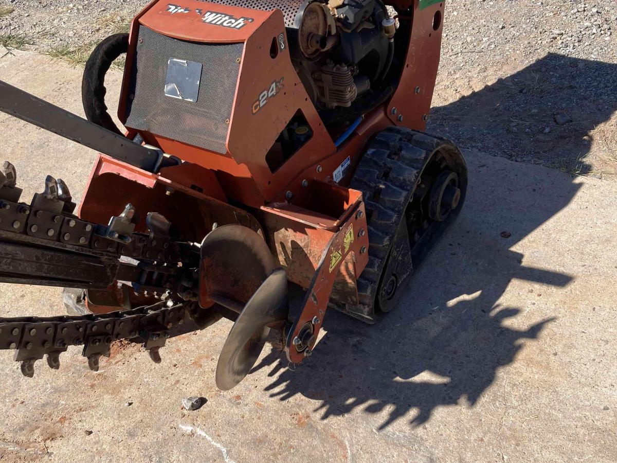 2018 Ditch Witch C24X