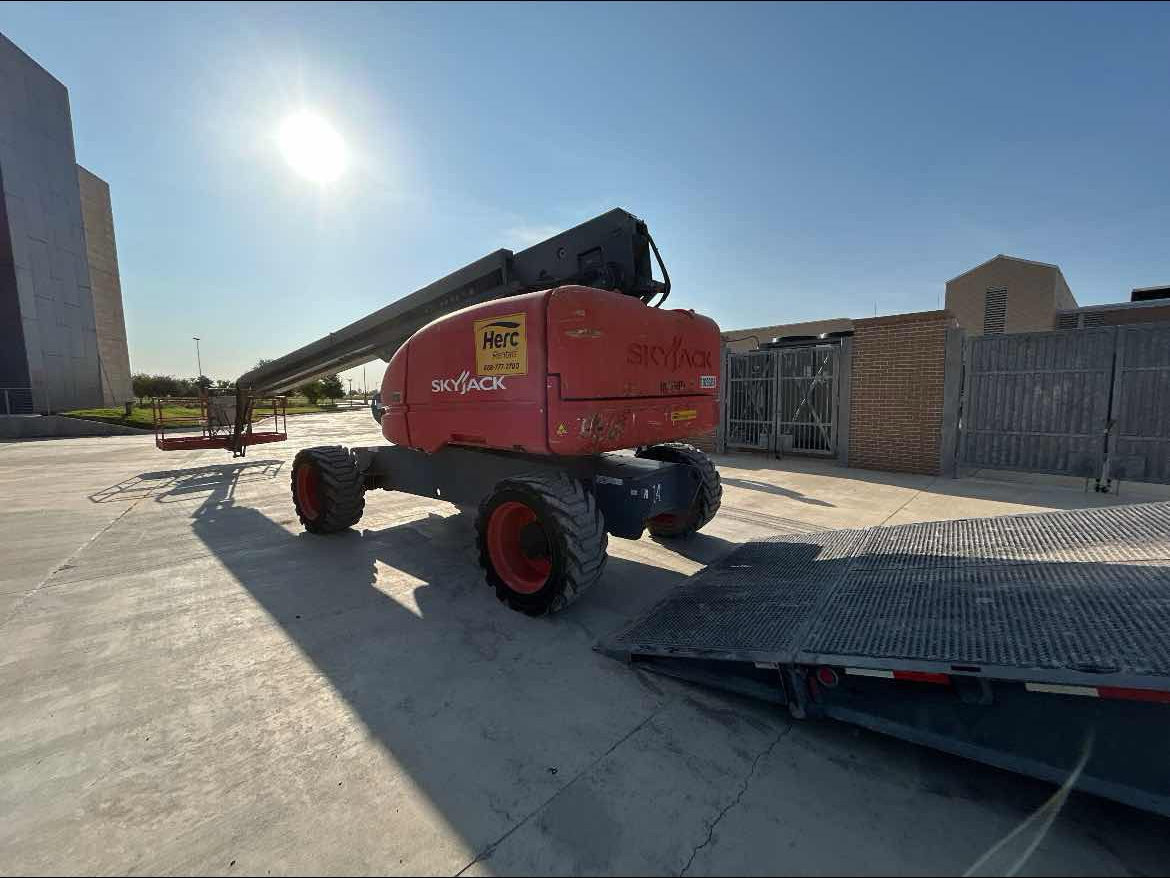 2018 Skyjack SJ86 T