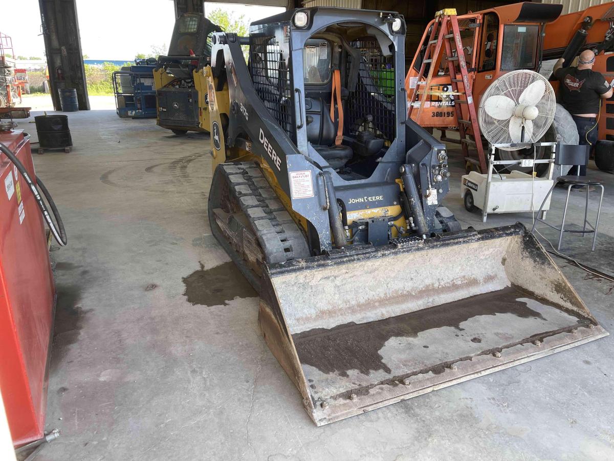 2021 John Deere 317G