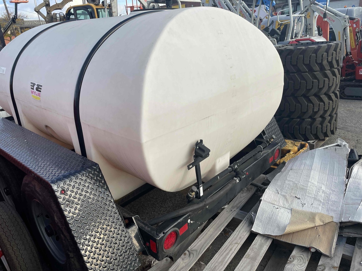 2021 Wylie EXP-800-S (Water Trailer 800 Gal)-3