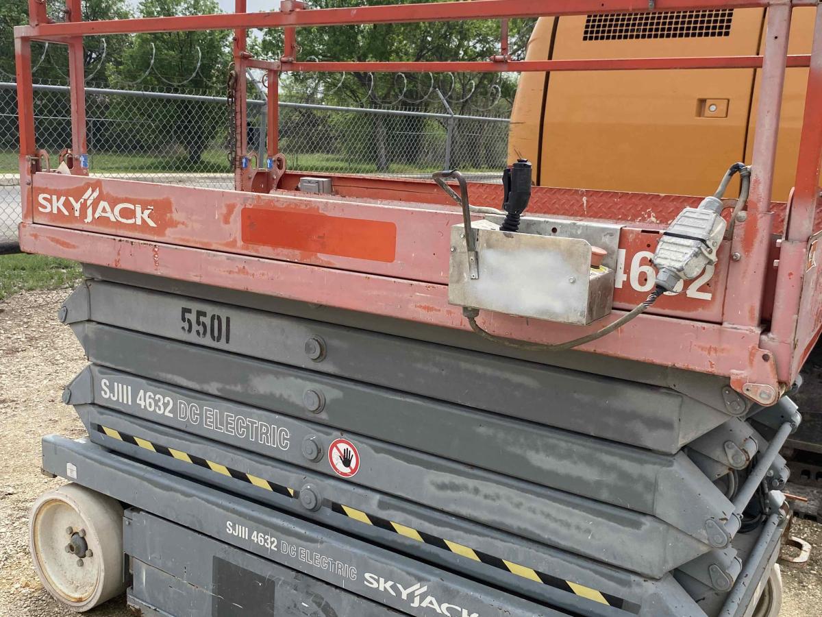 2013 Skyjack SJ4632