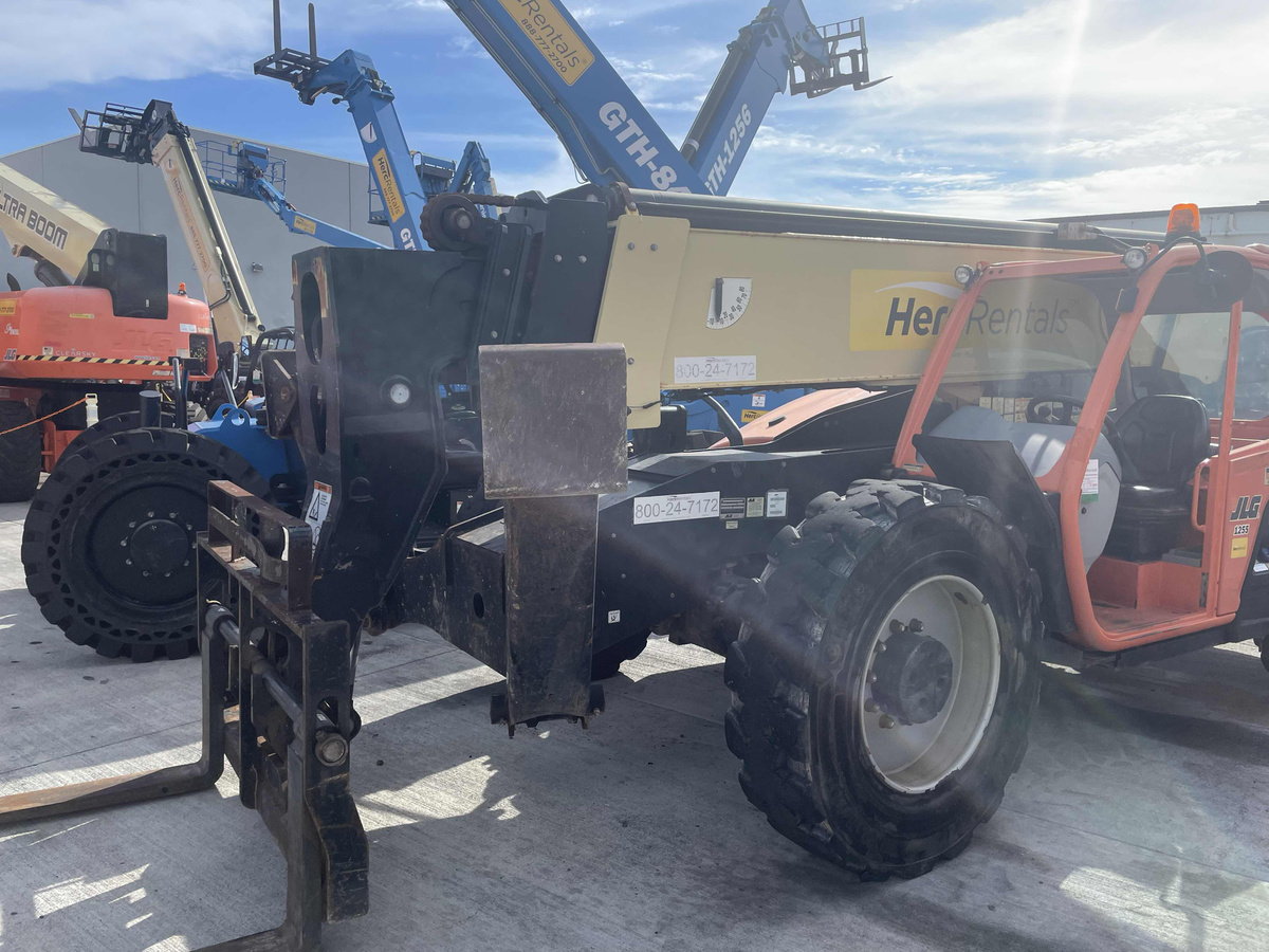 2019 JLG 1255-5