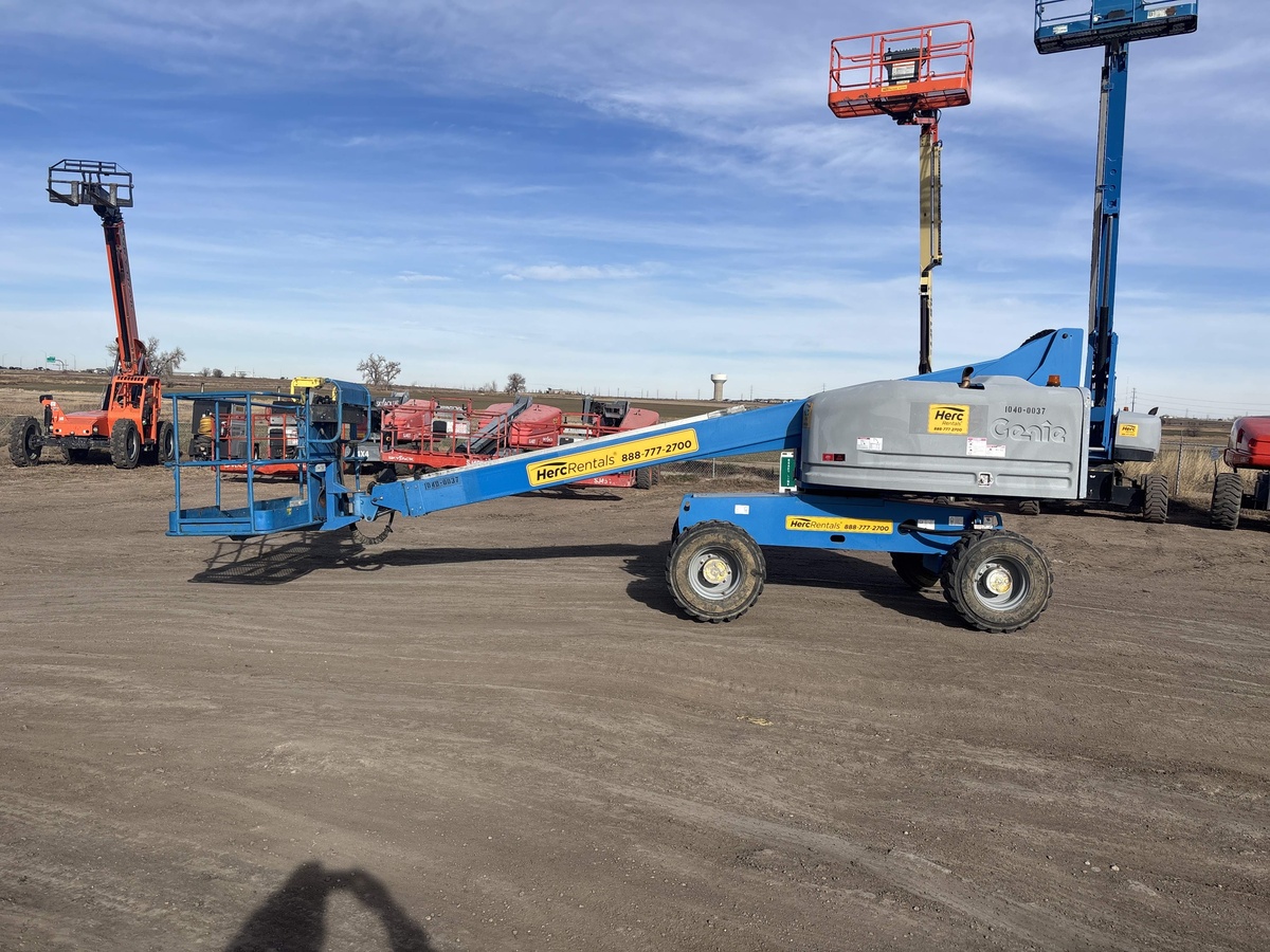 2017 Genie S-40-2