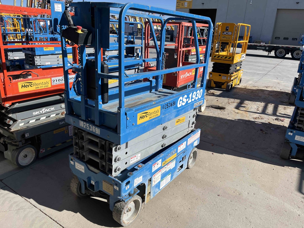 2018 Genie GS-1930-4