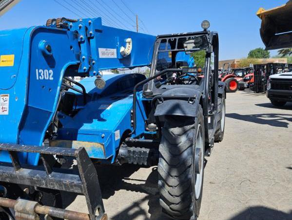 2019 Genie GTH 844