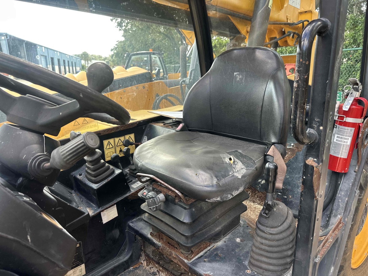 2019 JCB 507-42-9