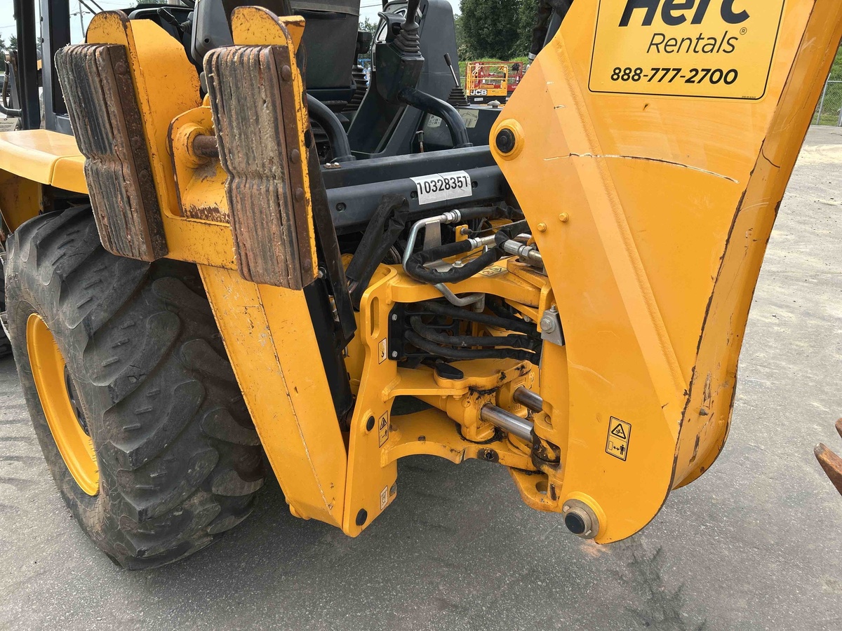 2022 JCB 3CX-7