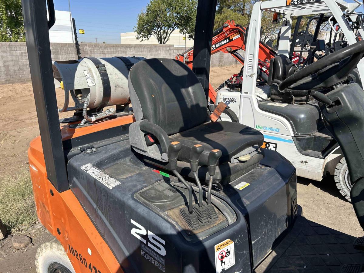 2018 Doosan G25E5