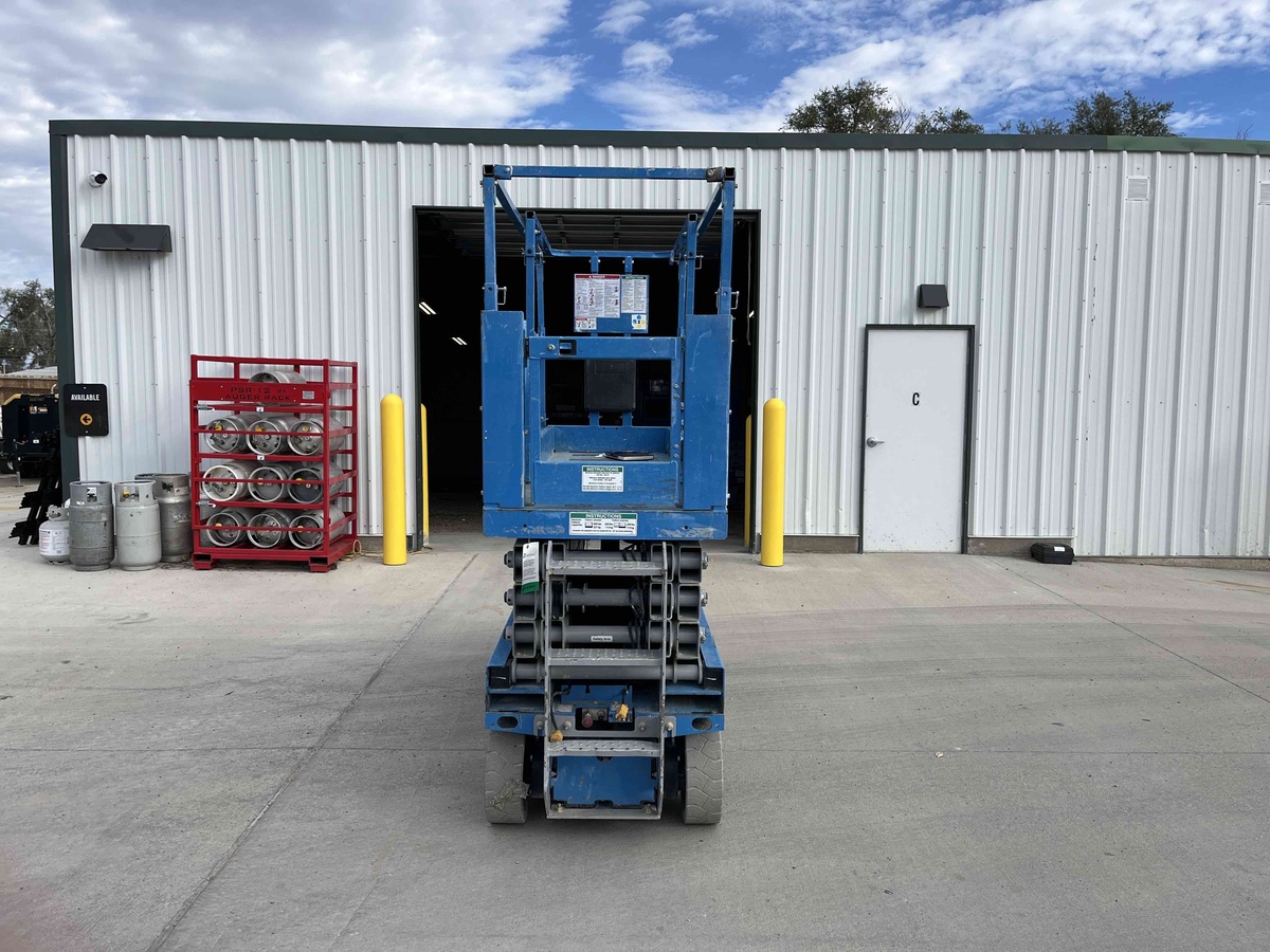 2017 Genie GS-2632-6