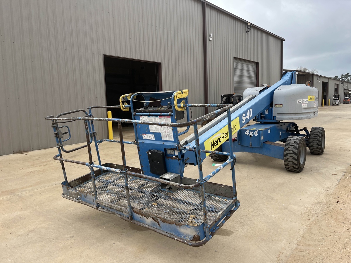 2018 Genie S-40-2