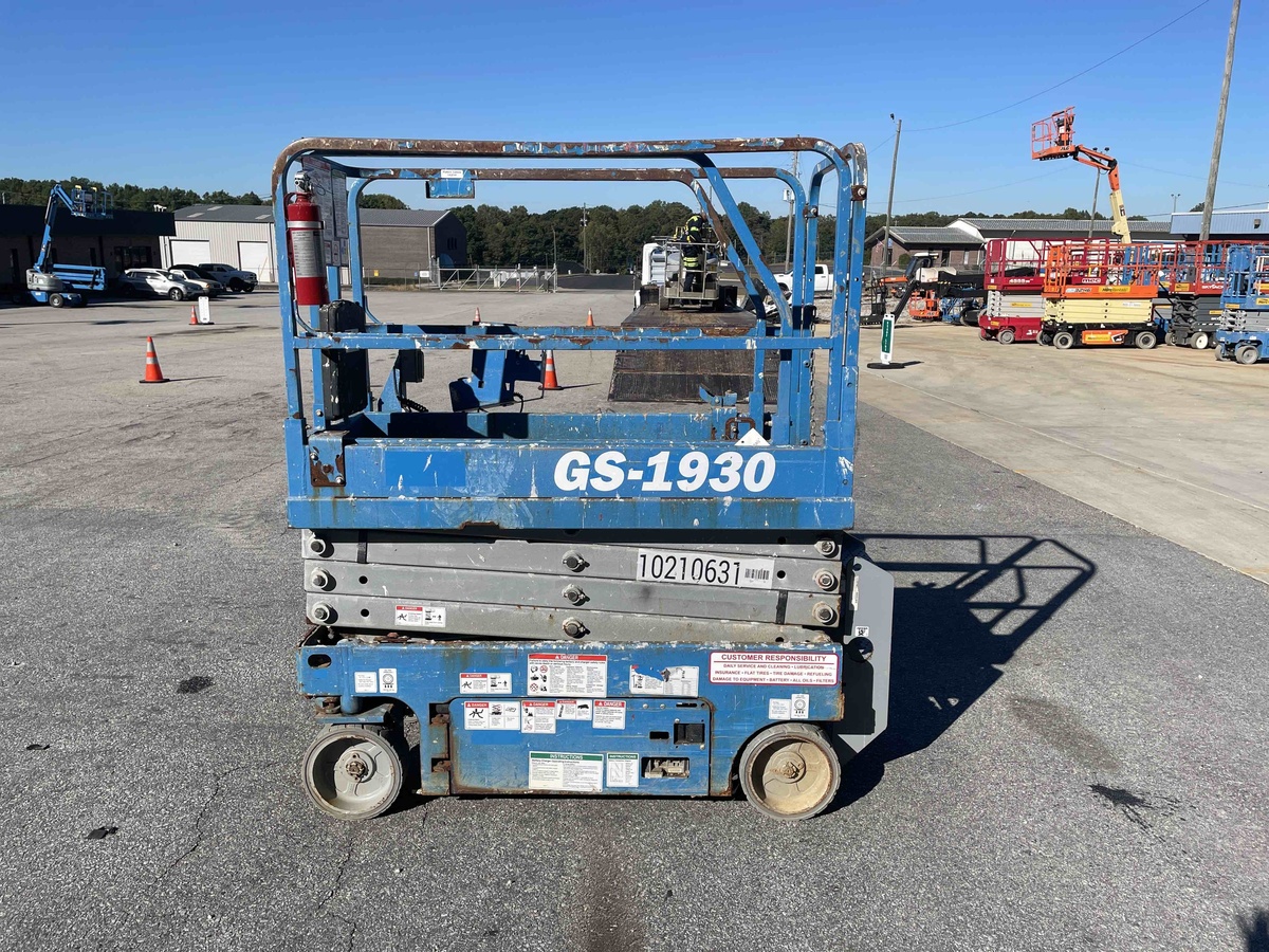 2017 Genie GS-1930