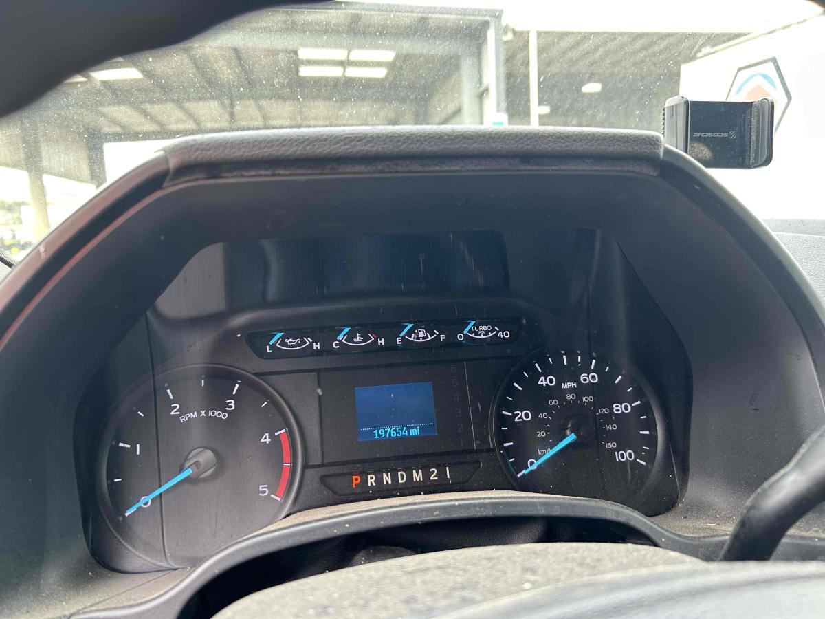 2019 Ford F550-3