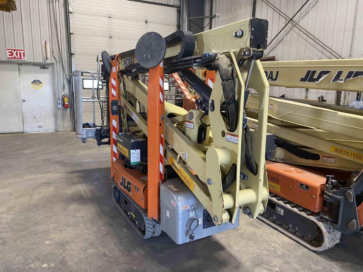 2018 JLG X430AJ-2