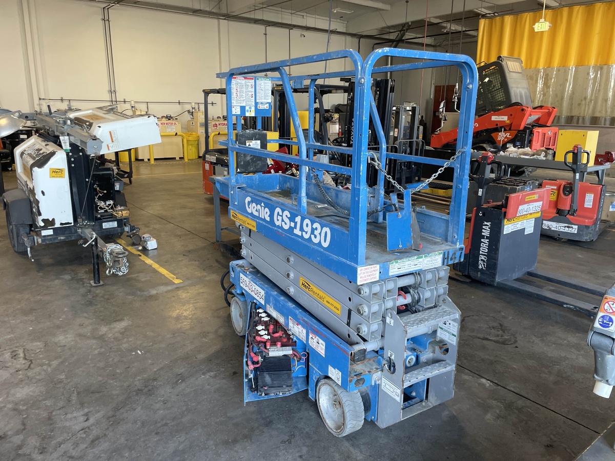 2018 Genie GS-1930-4