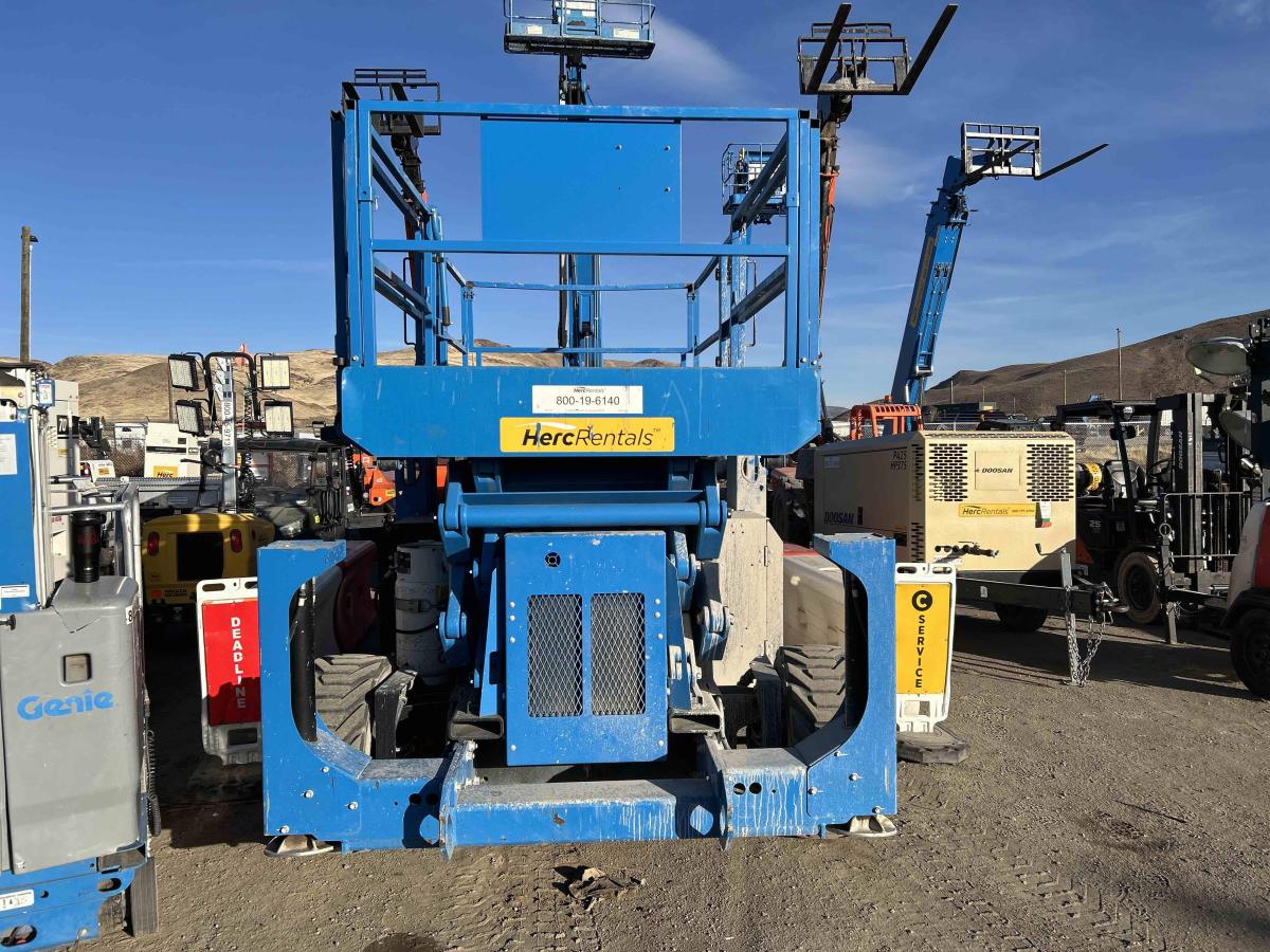 2018 Genie GS-4390 RT