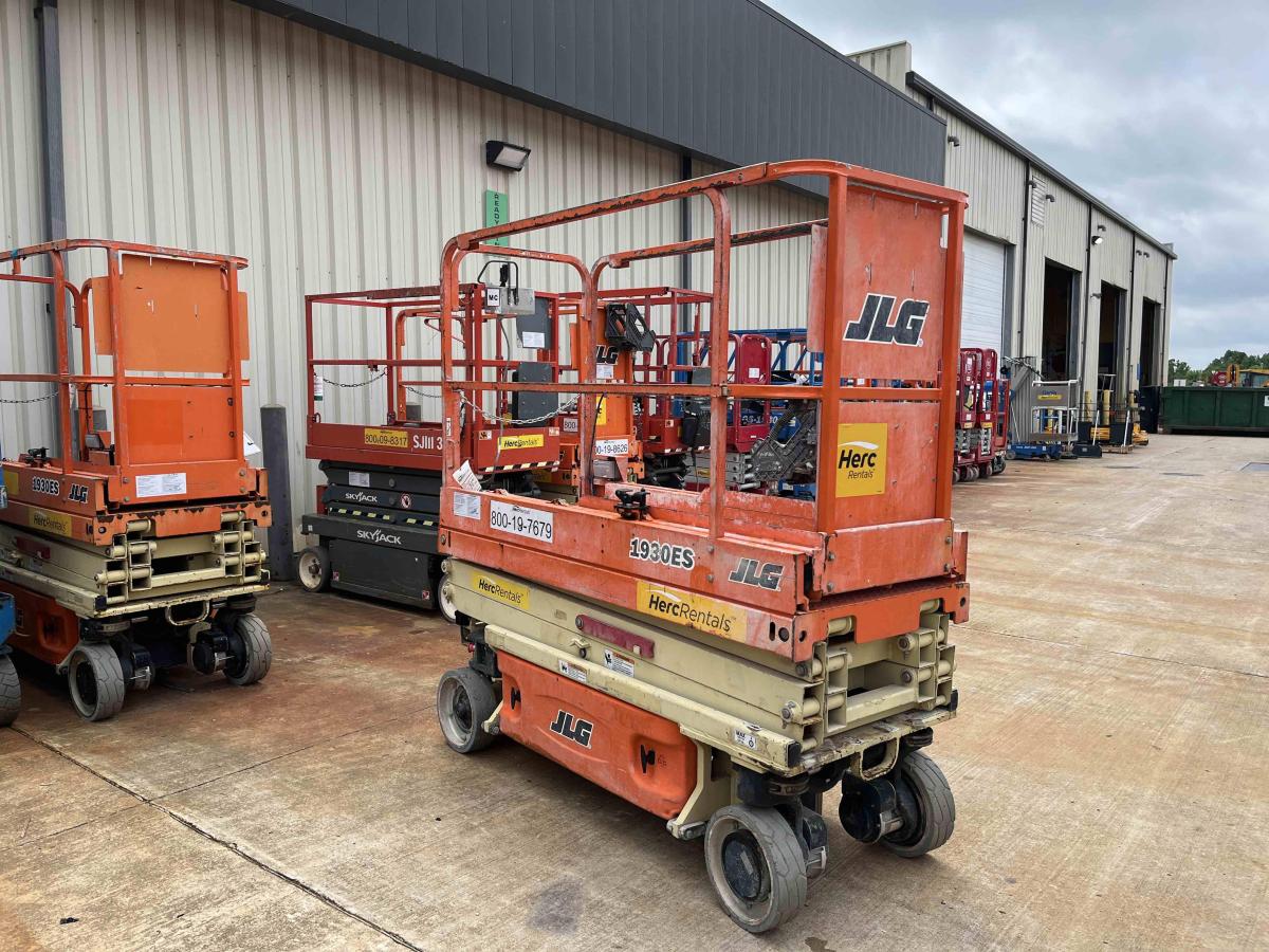 2018 JLG 1930ES
