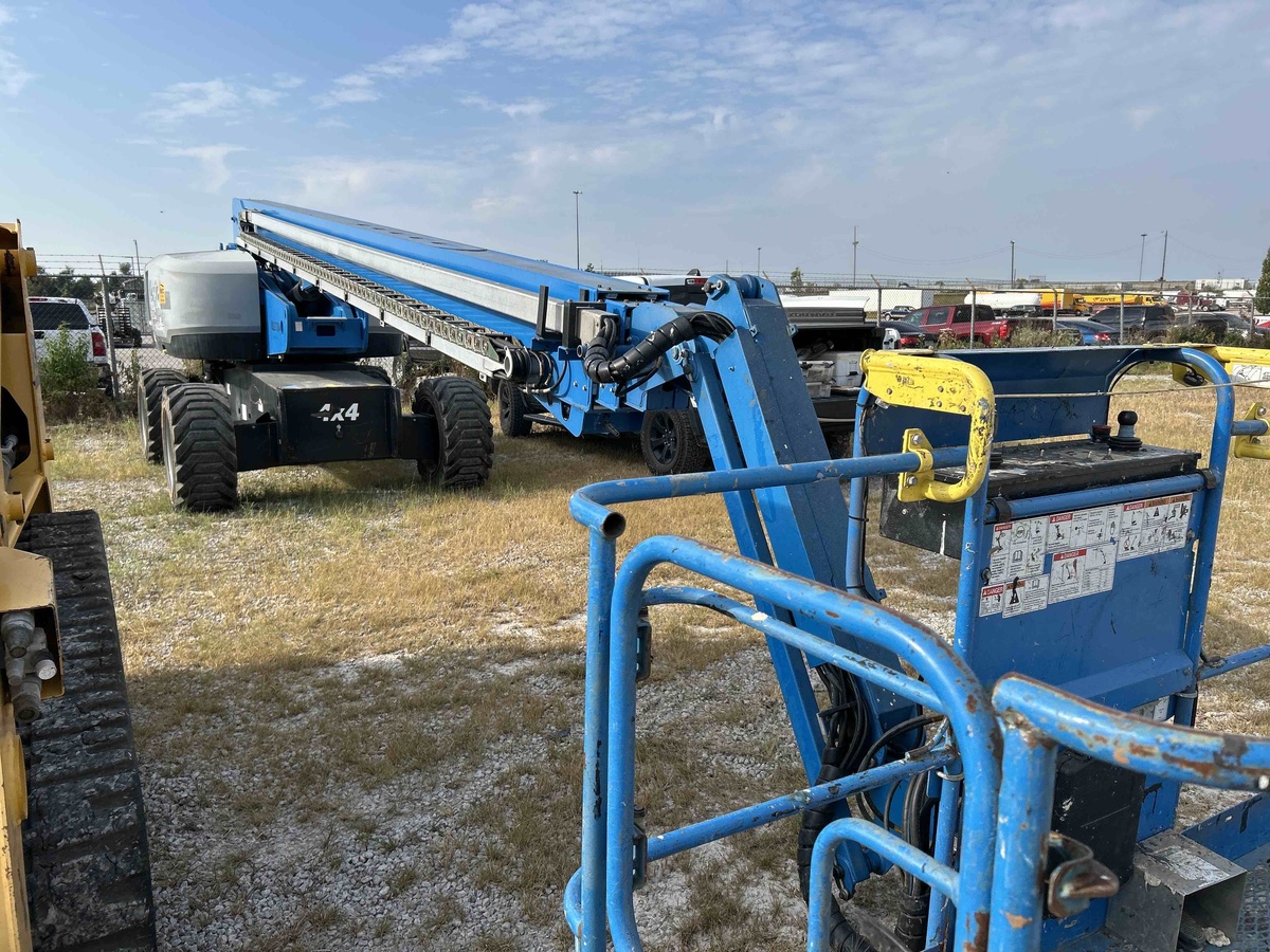 2017 Genie S-85-10