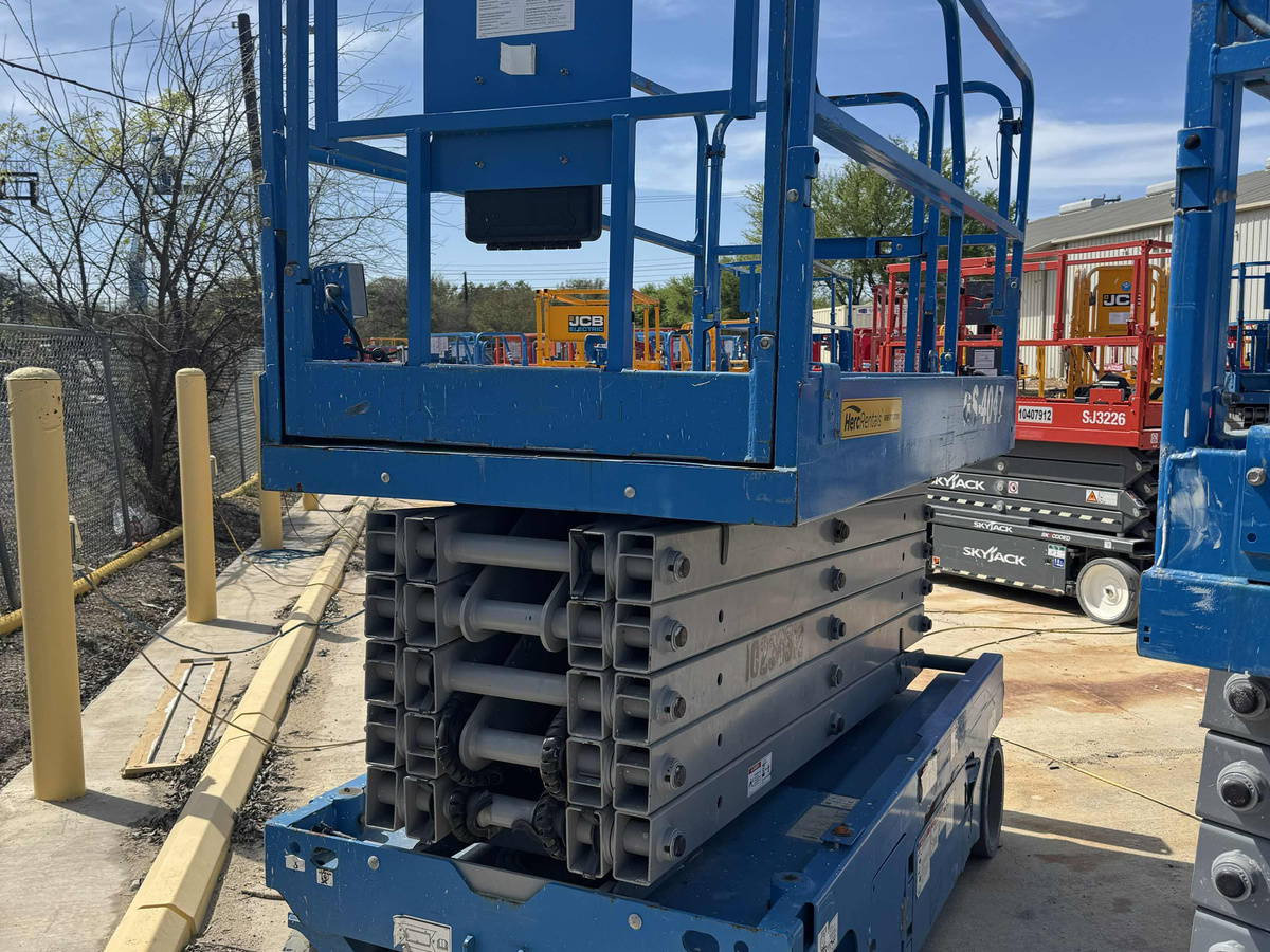 2018 Genie GS-4047-2