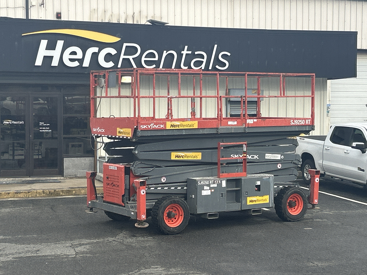 2019 Skyjack SJ9250 RT