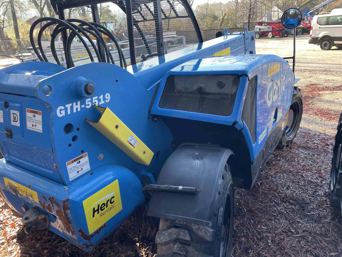 2018 Genie GTH-5519