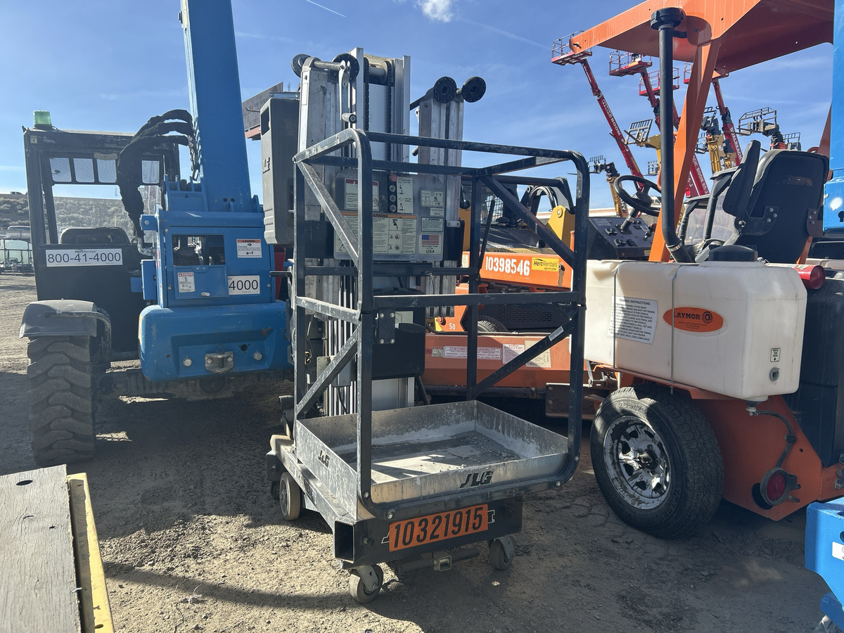 2020 JLG 30AM