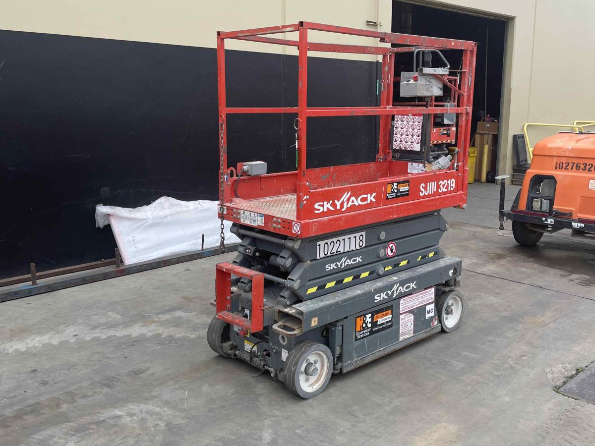 2017 Skyjack SJ3219