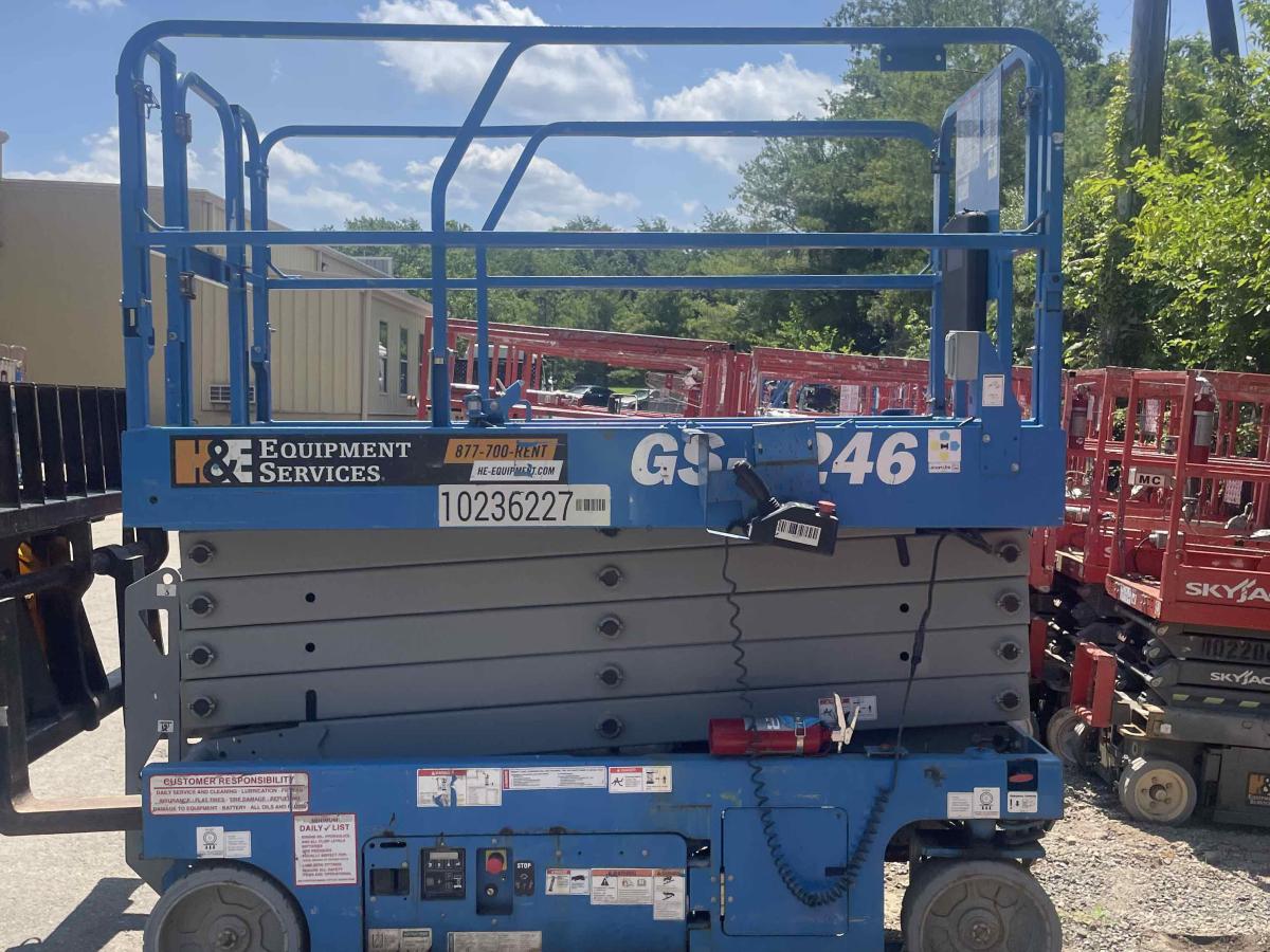 2018 Genie GS-3246-1