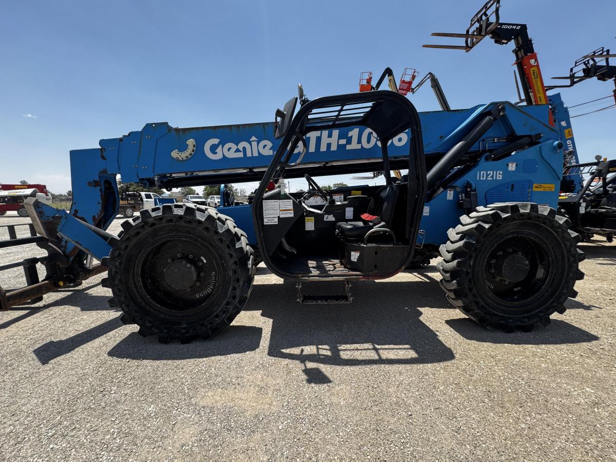 2019 Genie GTH-1056-2