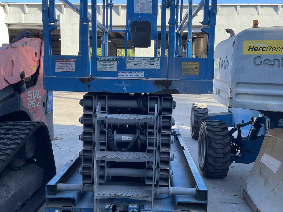 2019 Genie GS-4047-3