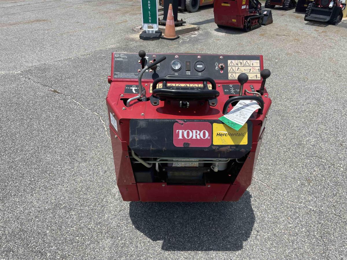 2021 Toro DINGO TX 427-7
