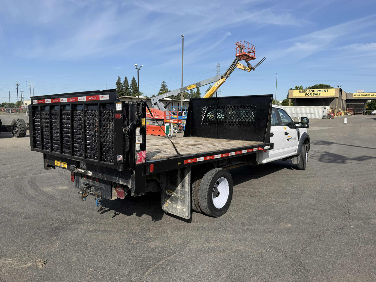 2019 Ford F550-2