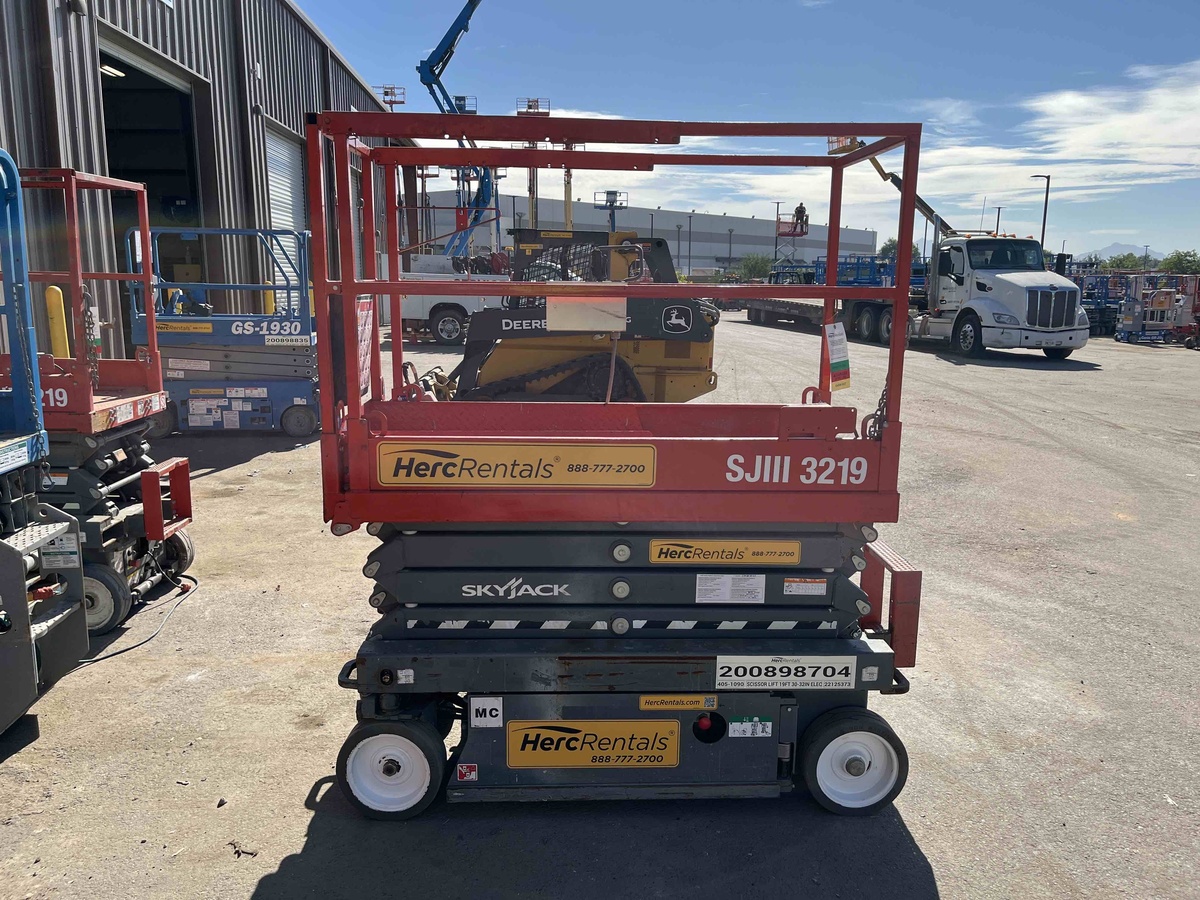 2018 Skyjack SJ3219-4