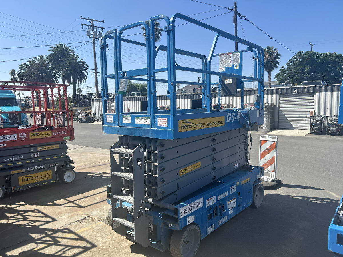 2019 Genie GS-4047-4