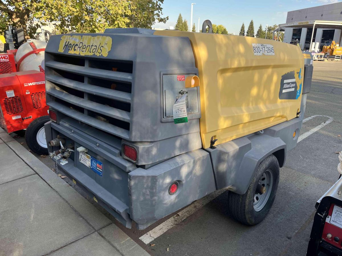 2017 Atlas Copco XAS 400-4