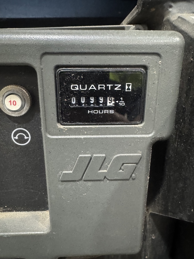 2019 JLG 3246ES-5