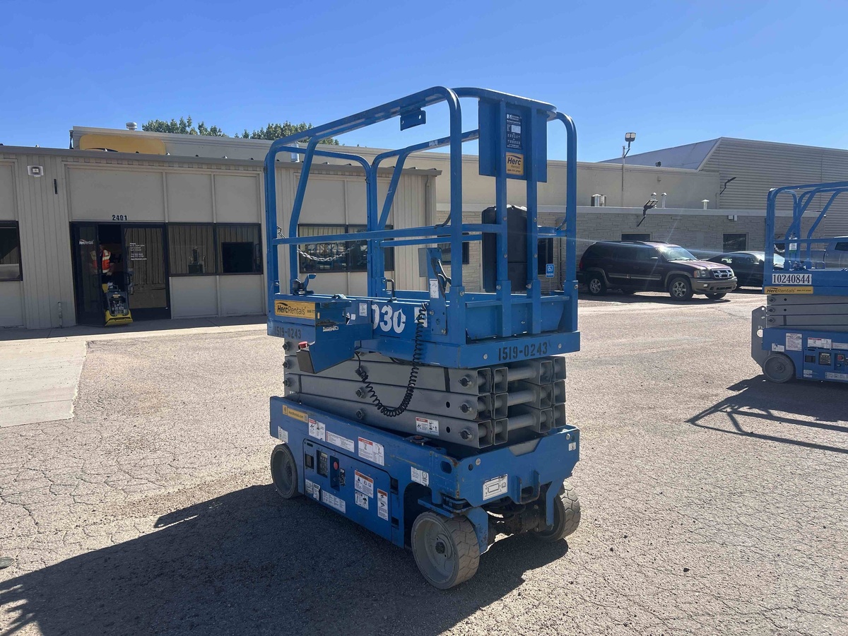 2016 Genie GS-1930-4