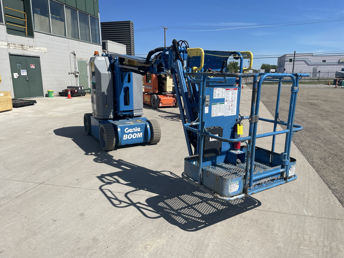 2018 Genie Z-30/20N RJ-2
