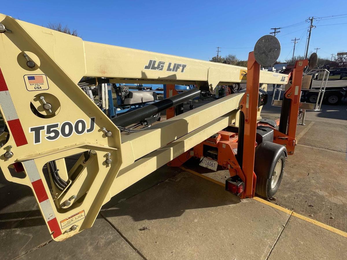2018 JLG T500J