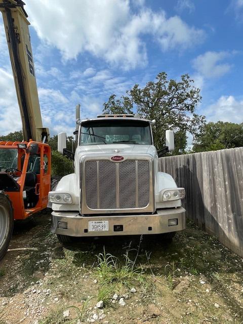 2018 Peterbilt 567