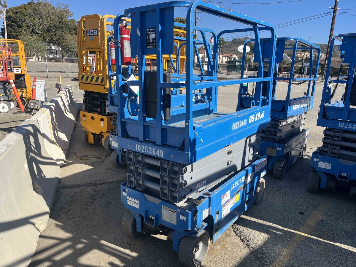 2018 Genie GS-1930-2