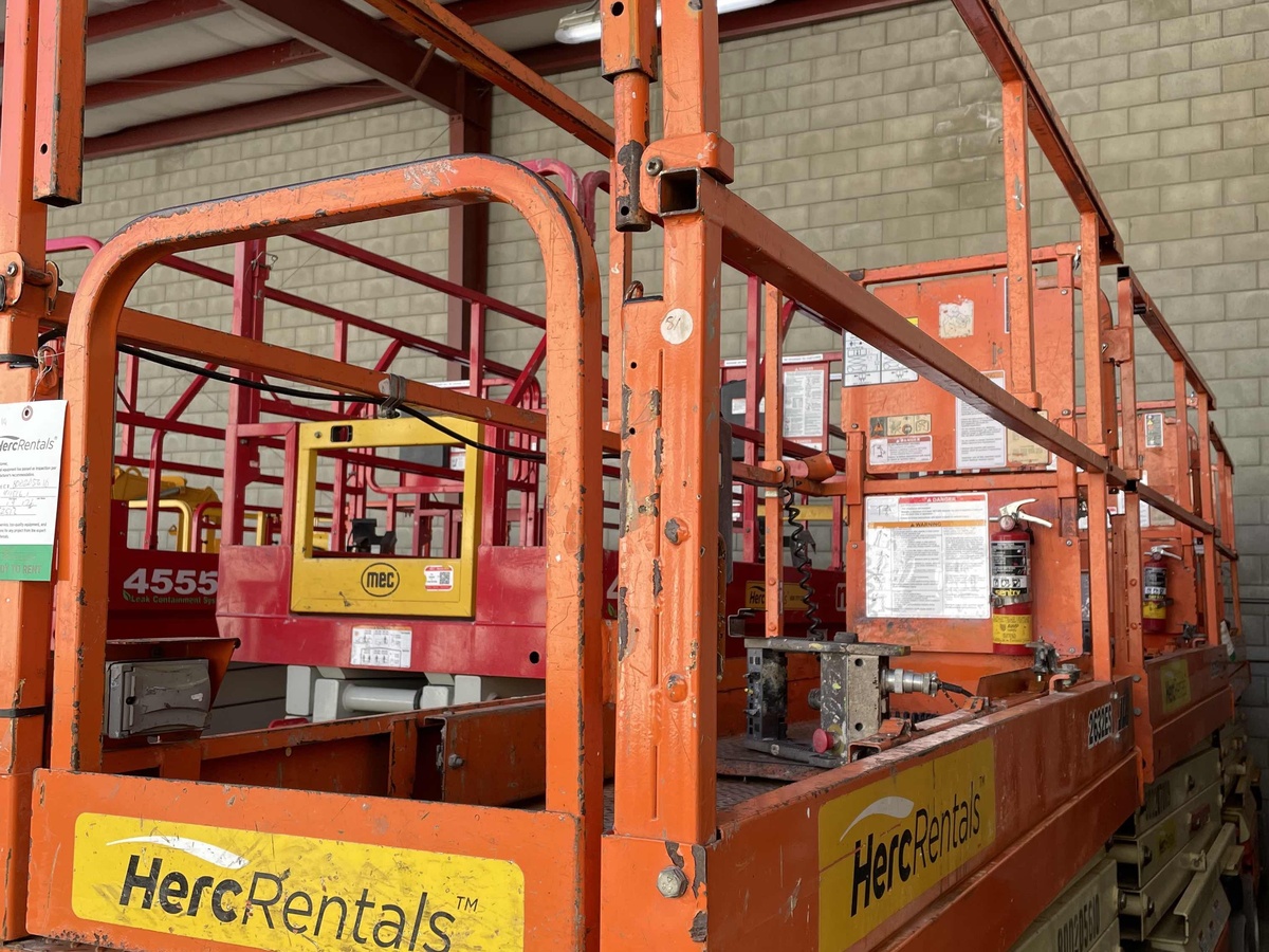 2018 JLG 2632ES-2