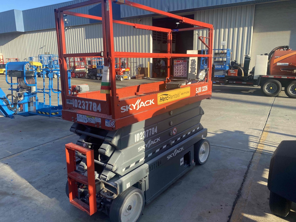 2018 Skyjack SJ3226-4